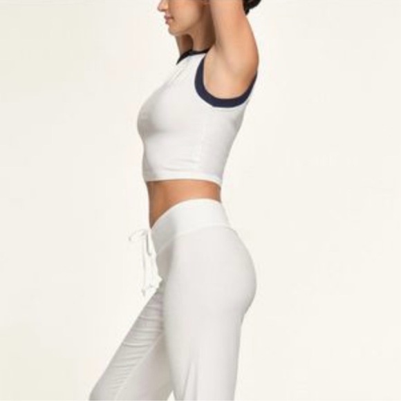 Skims Soft Lounge Ringer Ribbed Cropped Tank Size XL - Picture 3 of 6